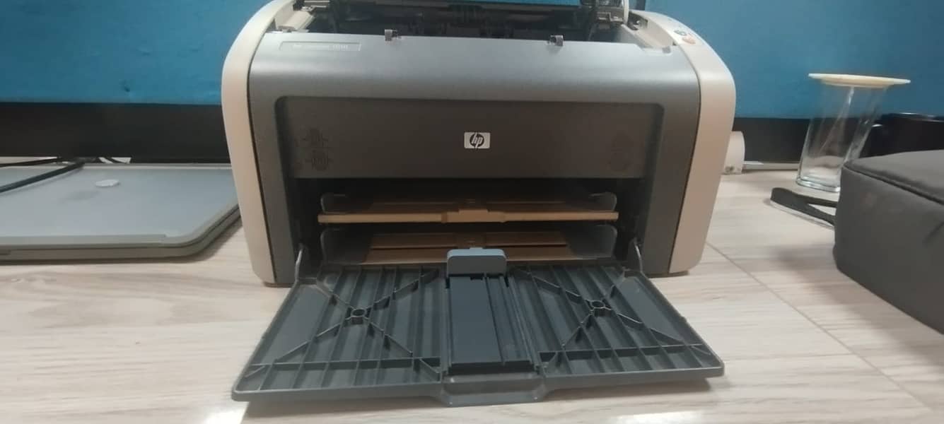 HP Laserjet 1010 Very Good Condition 6