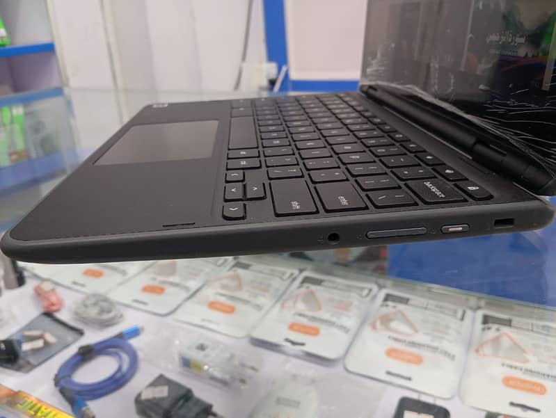 Lenovo 300e 2nd generation/Laptop for sale/Lenovo 300e for sale/Chrome 1