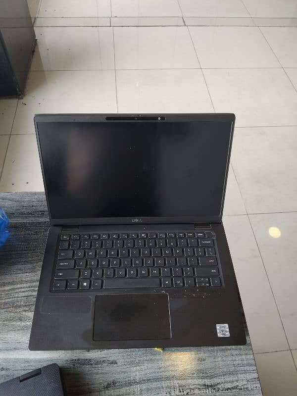 Dell 7410 ci5-10th Gen Laptop 1