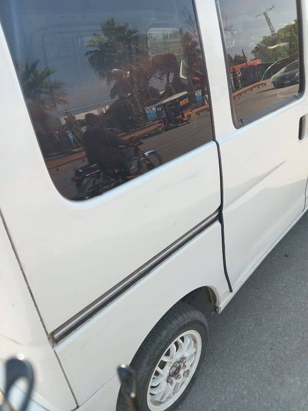 Daihatsu Hijet 2011 3