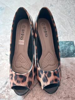 Heels Stylo