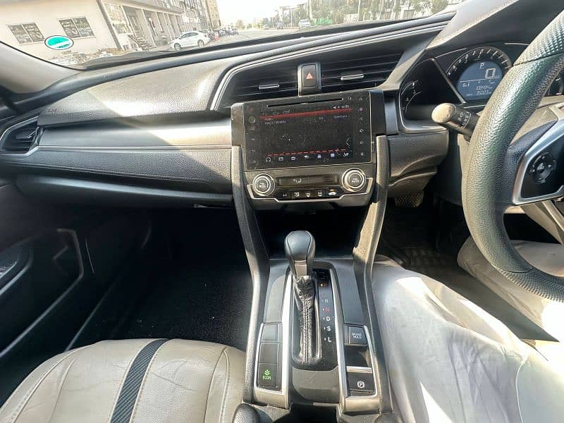 Honda Civic Model 2018  Non accidental  Islamabad registered 6