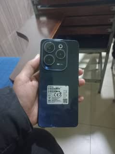 Infinix hot 40