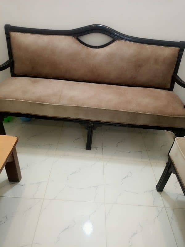 Beautiful sofa set used but like new fancy style 2