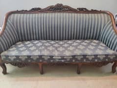 used chinioti designer 7 seater sofa set for sale urgently