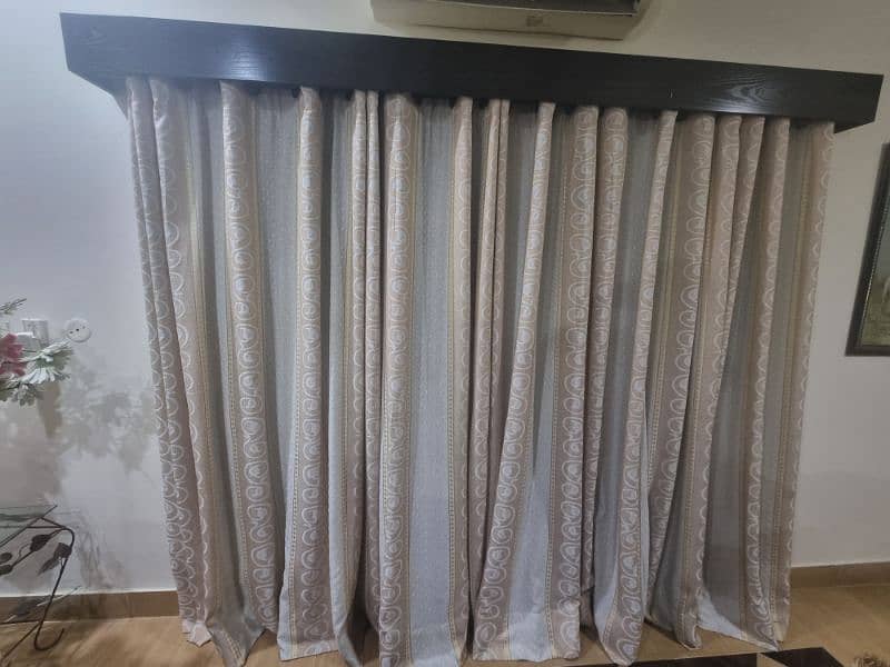 Beautiful Slightly use 2 pieces curtains / Luxury curtain 3