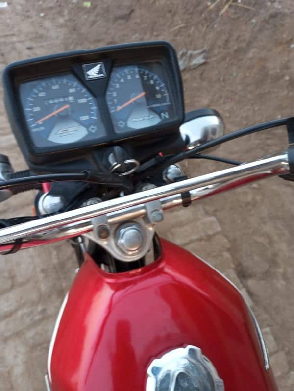 honda 125 bic for sale 22/23 modal 03451400338 03464952094 4