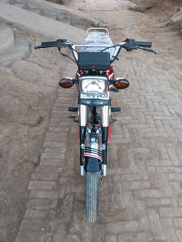 honda 125 bic for sale 22/23 modal 03451400338 03464952094 12