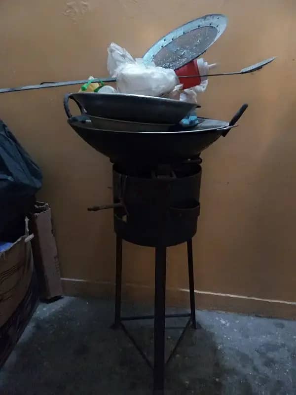 Fires and Samosy Pakory ka total Saman ka Steel Stall for sale 3