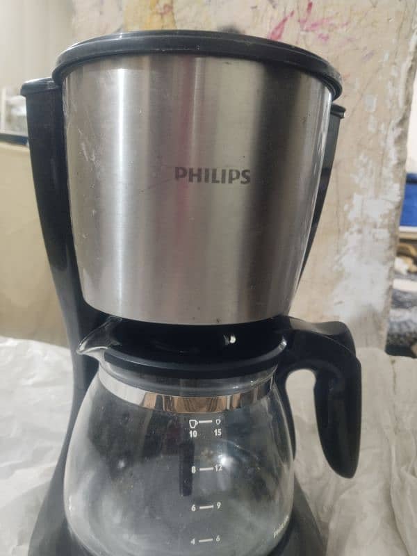 Phillips coffee maker machine urgent sale condition 10x10 0