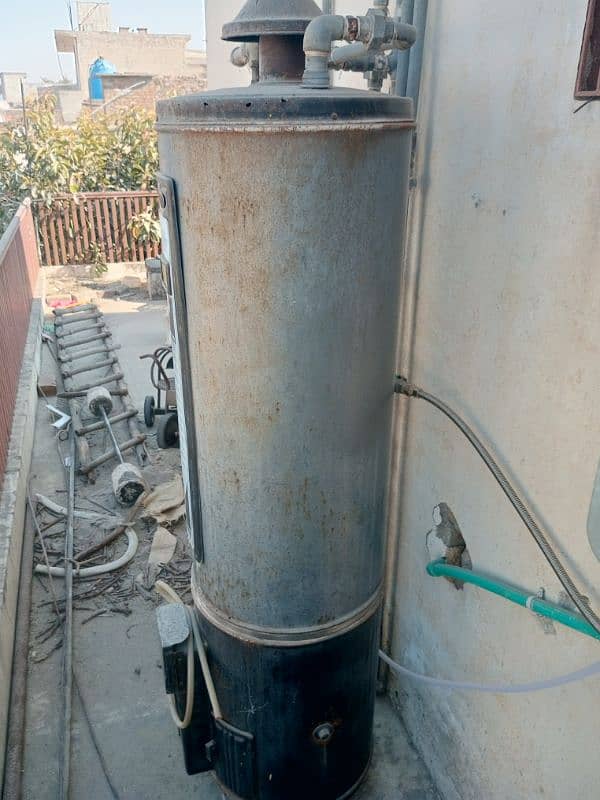 heatex 35 Gallon gyser for sale 2