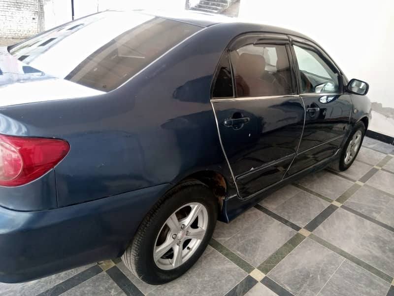 Toyota Corolla 2.0D Saloon 2006 5