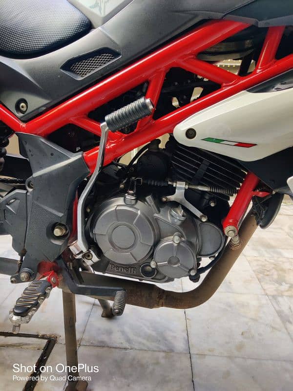 Benelli TNT 150 2019 7