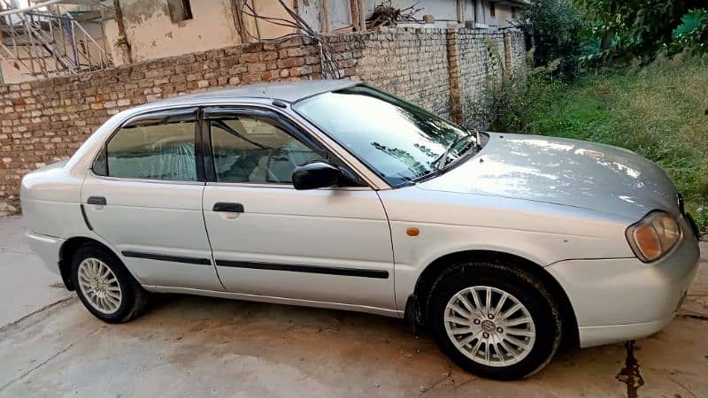 Suzuki Baleno 2004 model 3