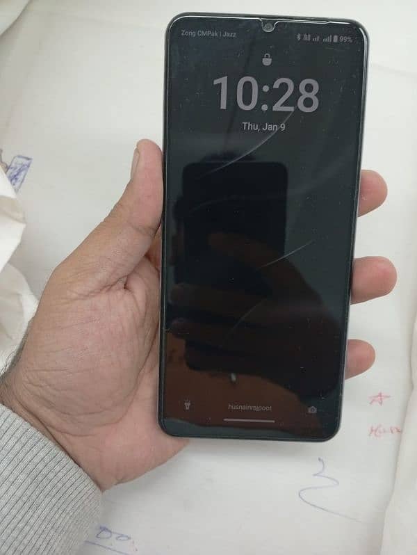 realme note 60 Ram 4 rom 128 gb 3