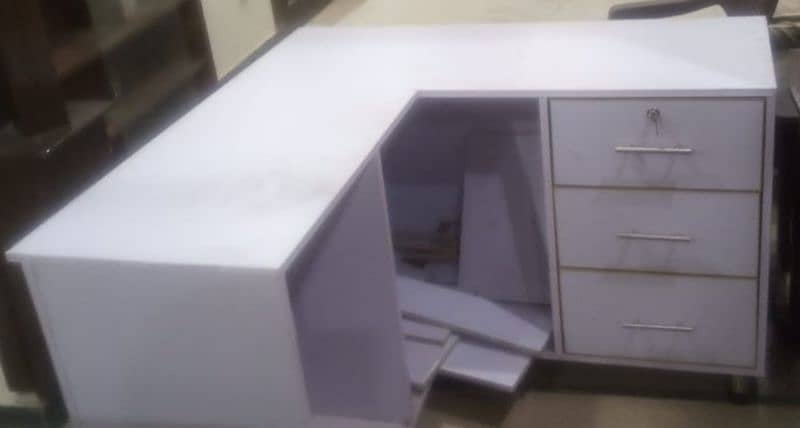 Racks and cabinet with 3 drawers  Contact 03035756791Arshad Mahmood 2