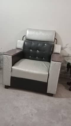 5 Seater Sofa Set.