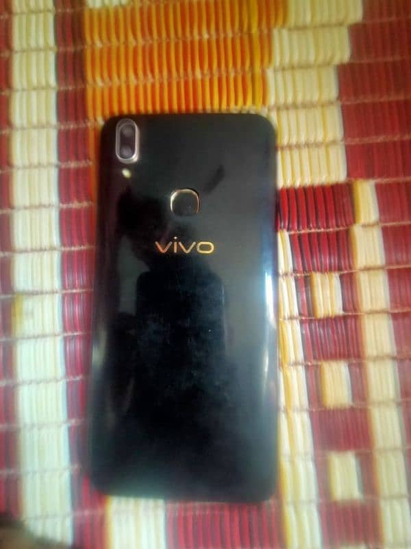 Vivo Y85 IPS LCD 6.22" Dual Sim RAM 4GB ROM 64GB 3