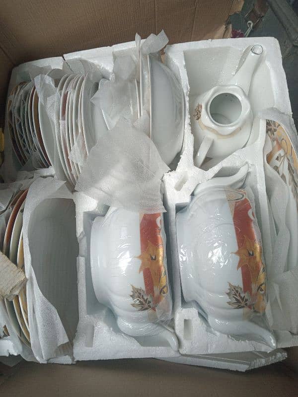 75 pcs dinner set 0