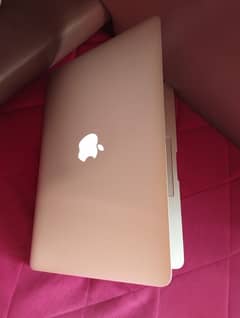 MacBook Air 2015 13 inch i5