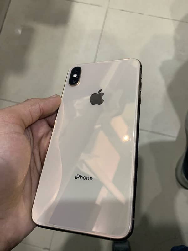 iphone xsmax 64 gb non pta 4