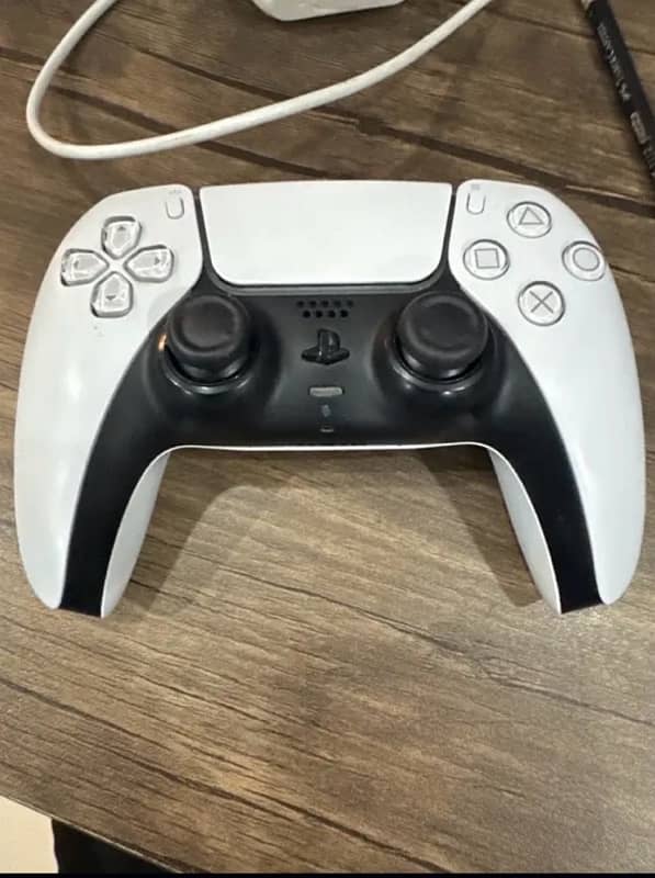 ps5 orginal controller 0