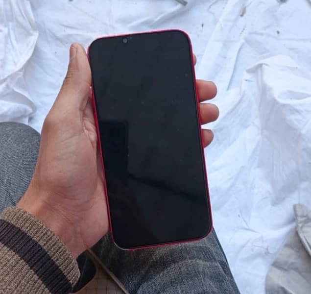 iPhone 14 Plus back brake 256 gb 4