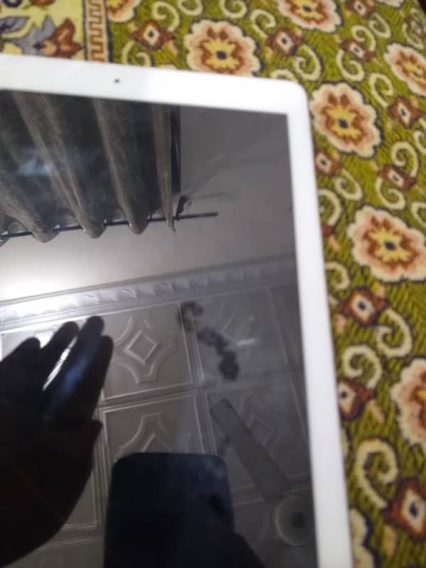 iPad Air m2 without box and original data cable screen par crack han 3