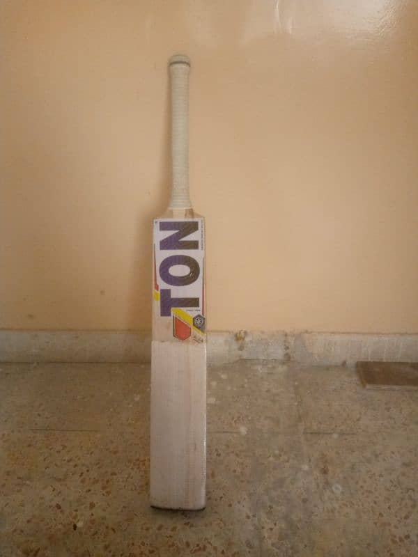 Ton hard ball cricket bat 0