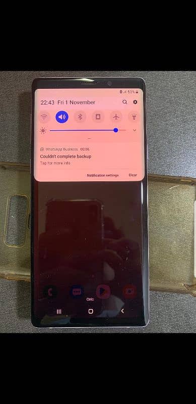 Samsung note9.6 gb ram 128 memore vib chal raha ha no crack bs shad h 4