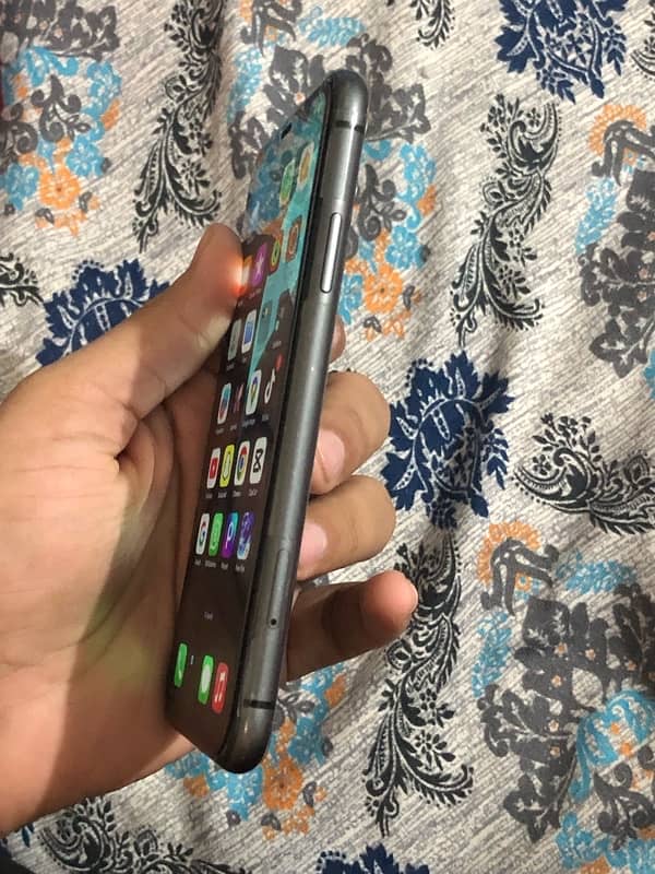 iPhone 11 PTA approve 128Gb All ok 2