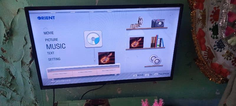 Orient LCD original 32inch with remote control 4