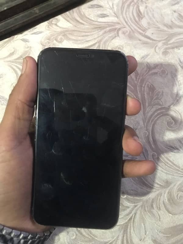 iPhone 11 Pro memory 256gb 4