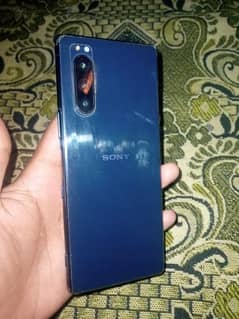 l sony xperia 5