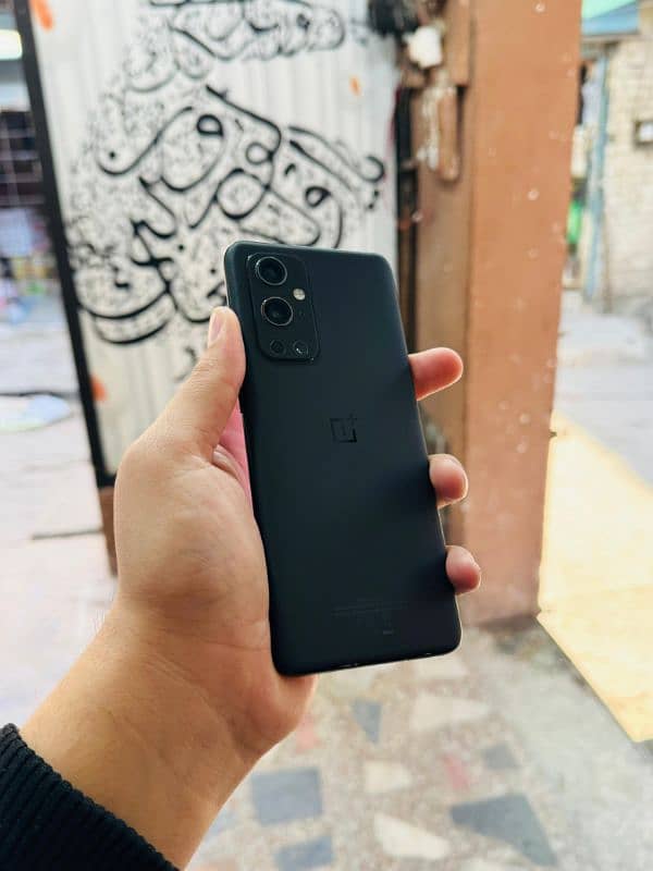 One Plus 9 Pro 12GB 256GB Dual Sim 1