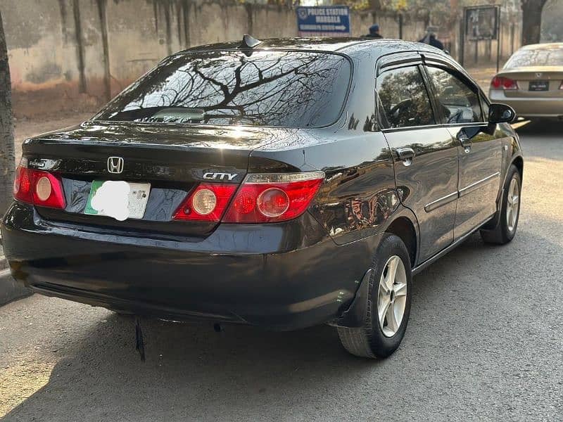 Honda City IDSI 2007 total original 7