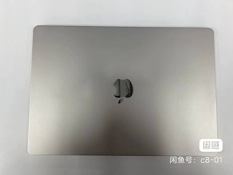 Macbook Air m3 15" 2024 8/256 1