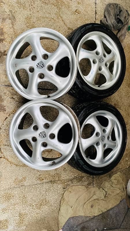 Porsche Alloy rim 17inch 3