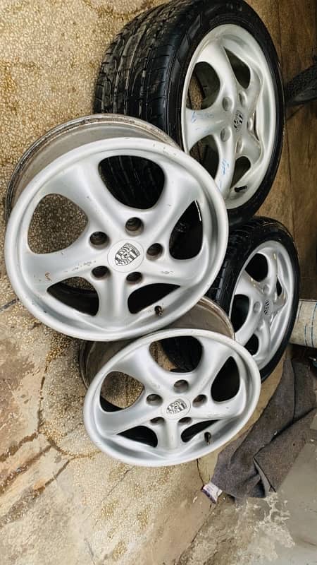 Porsche Alloy rim 17inch 4