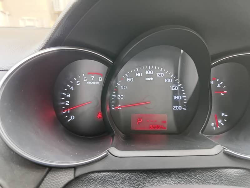 KIA Picanto 1.0 AT 2021 5