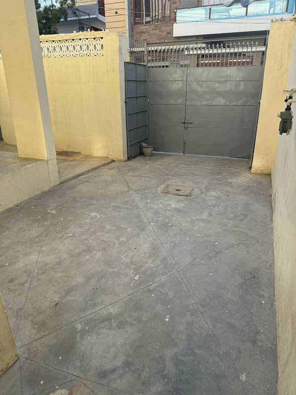 Ground Floor 3 Bed DD for Rent in Gulshan-e-Iqbal Block 3 - 240 Sq. Yards 6