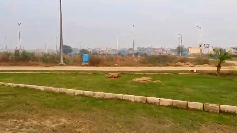 Facing Park Corner 10 Marla Topnotch Location Residential Plot No 888 For Sale Dha Phase 5 M Block Ext Lahore 3