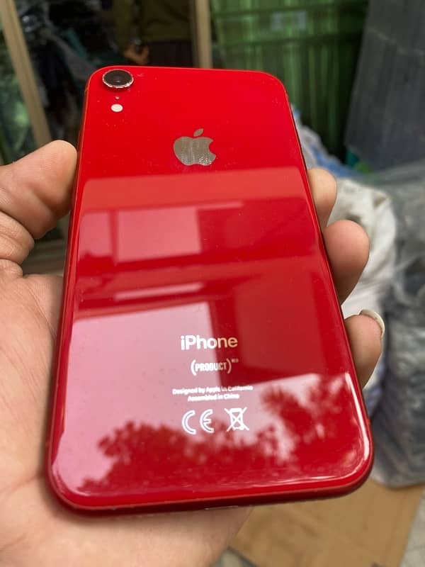 I PHONE xR 64GB RED COLOR FACTORY UNLOCKED 0