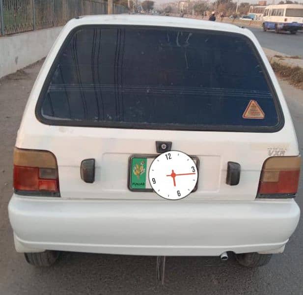 Suzuki Mehran VXR 2015 8