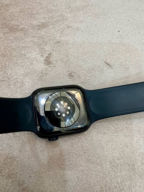 Apple Watch Series 8 - GPS FREE STRAPS INCLUDED 6