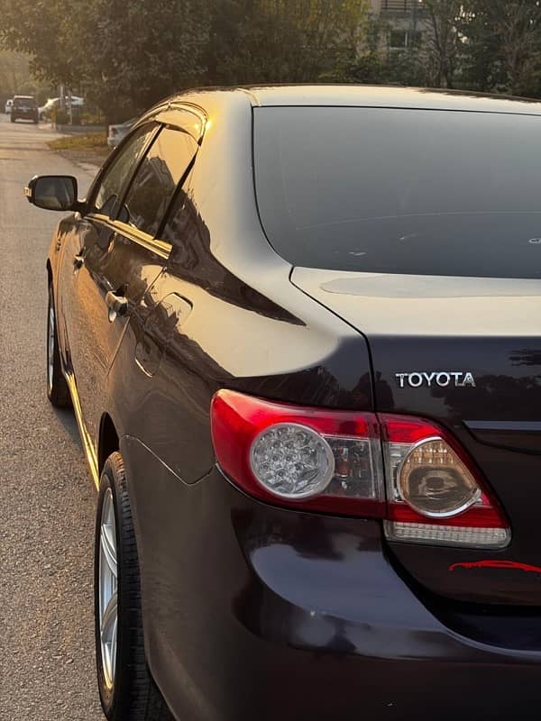 Toyota Corolla GLI 2013 2