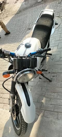 YBR 125G Model