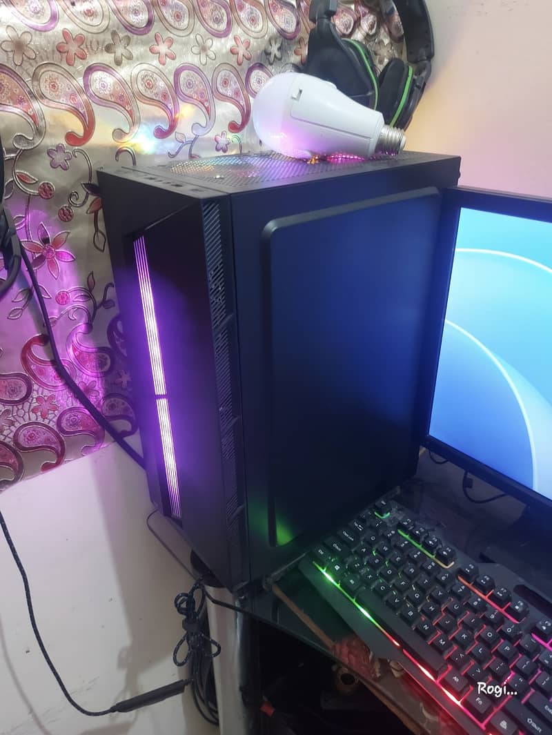 Gaming PC urgent i7 7th generation 4