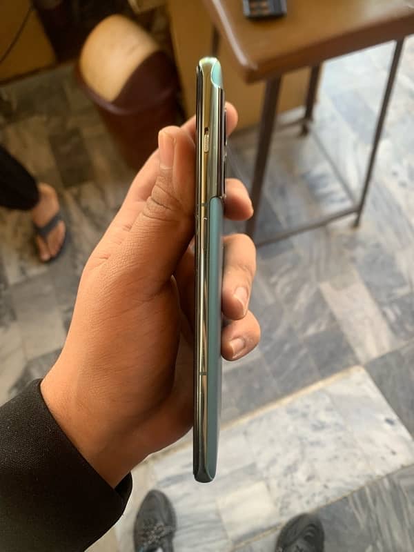 One plus 10 pro PTA 2