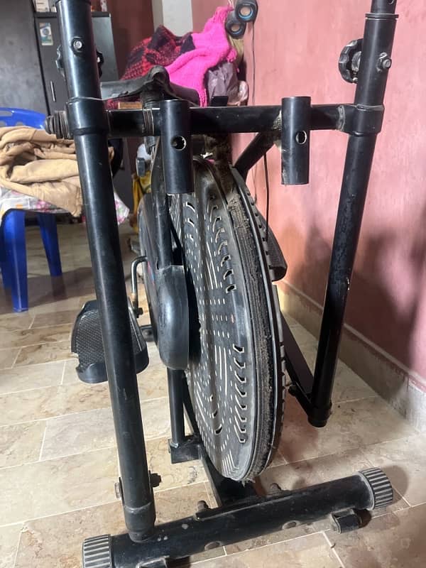 2nd hand Cycling Machine For sale 2